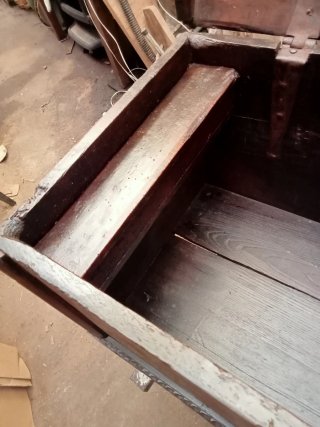 +200 AÑOS ARCA CASTAÑO TALLADA BUEN ESTADO