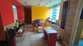 Local comercial en venta en Plaza de Toros - Santa Rita en Almería