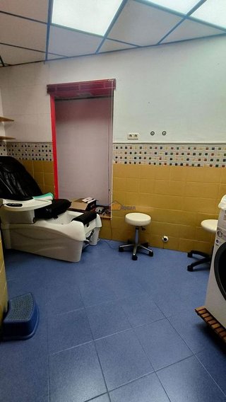 Local comercial en venta en Plaza de Toros - Santa Rita en Almería