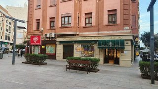Local comercial en venta en Plaza de Toros - Santa Rita en Almería