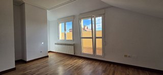 Piso en venta en Campo de la Juventud en Palencia