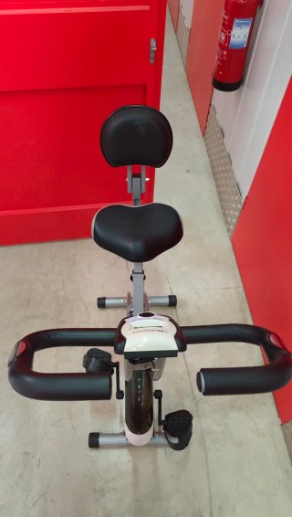 Bicicleta estática plegable