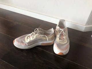 Zapatillas Nike Mujer Beige y Rosa