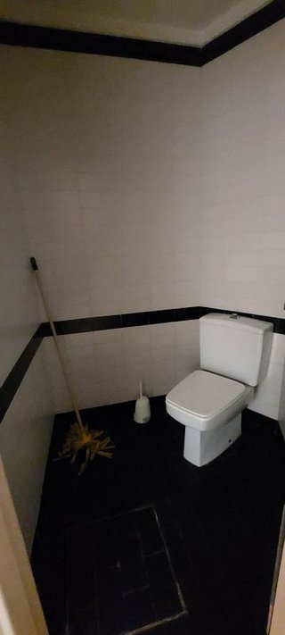 Local comercial en alquiler en Adurtza - Aretxabaleta en Vitoria-Gasteiz