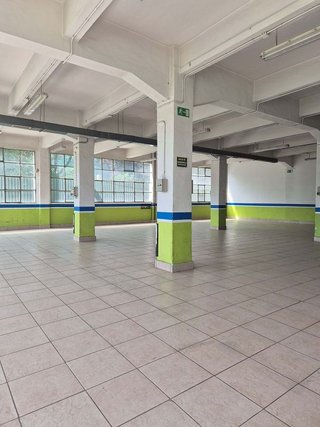 Local comercial en alquiler en Errekaldeberri - Larraskitu en Bilbao