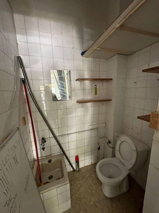 Local comercial en alquiler en Bami - Tabladilla - La Estrella en Sevilla