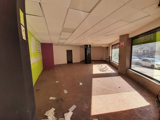 Local comercial en alquiler en Calvario - Santa Rita en Vigo