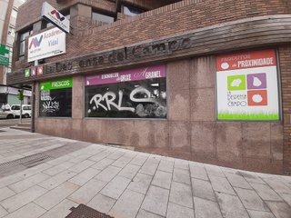 Local comercial en alquiler en Calvario - Santa Rita en Vigo