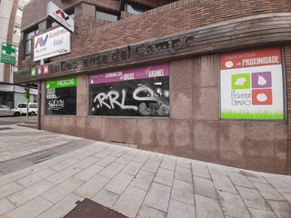 Local comercial en alquiler en Calvario - Santa Rita en Vigo