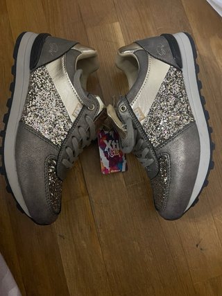 Deportivas mujer beige y oro Se aceptan contraofer