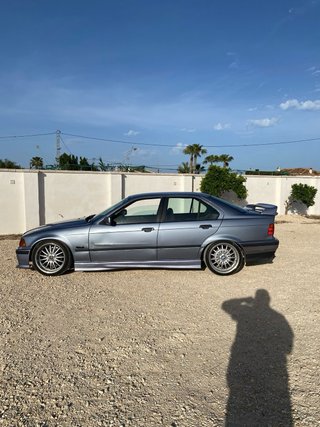 BMW e36 berlina