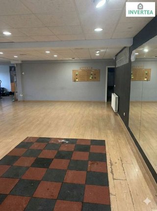 Local comercial en venta en Caranza en Ferrol