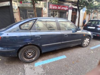 Hyundai Elantra 2001