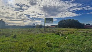 Terreno en venta en Piñeiros- Freixeiro en Narón