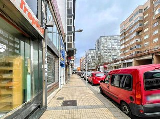 Local comercial en venta en Gamonal en Burgos
