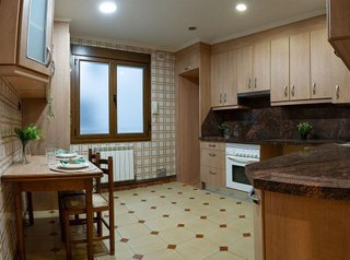 Piso en venta en Tenderina Alta - Fozaneldi en Oviedo