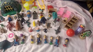 Lote figuras y animales de juguete