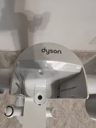 Dyson V10 Dok