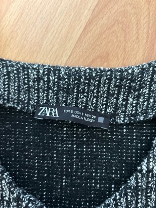 Top Zara Negro Dorado Talla S