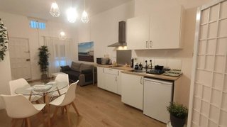 Piso en venta en La Caleta - La Viña en Cádiz