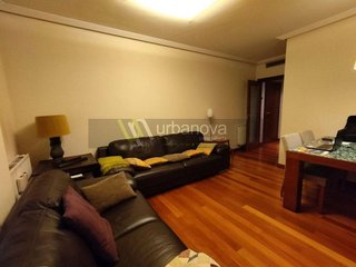 Piso en venta en Portillejo - Valdegastea en Logroño