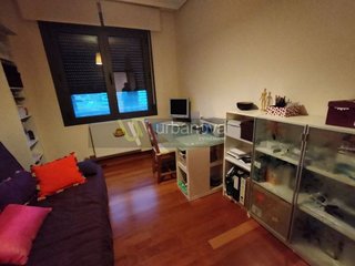 Piso en venta en Portillejo - Valdegastea en Logroño