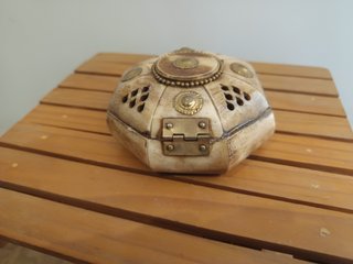 Caja joyero hueso octogonal antigua