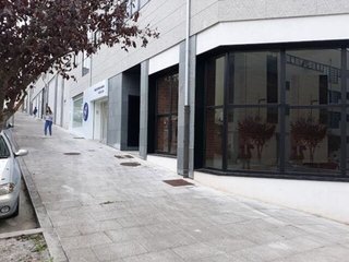 Local comercial en venta en Castiñeiriño - Cruceiro de Sar en Santiago de Compostela