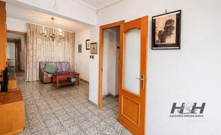 Piso en venta en El Castell en Burjassot
