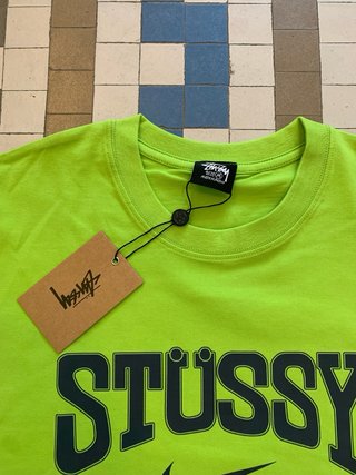 Camiseta Nike x Stussy Verde