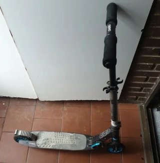 Patinete Oxelo Mid Azul y Negro (Plegable)