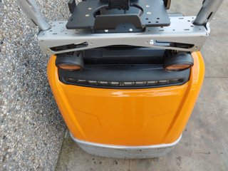 Tractor de arrastre STILL LTX50
