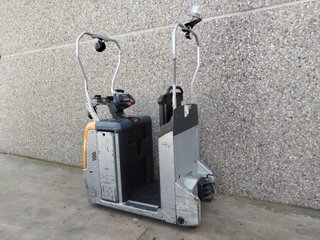 Tractor de arrastre STILL LTX50