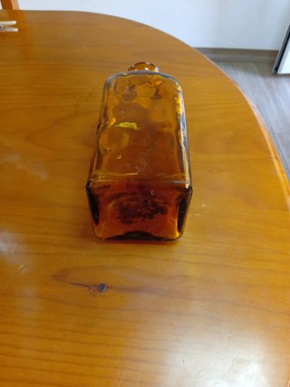Botella ámbar vintage 1L