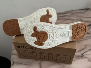 Ciabatte donna ONCAI bianche e beige