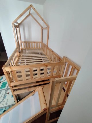 Litera infantil con tobogán y somier