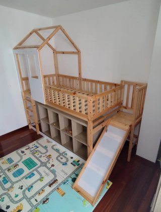Litera infantil con tobogán y somier