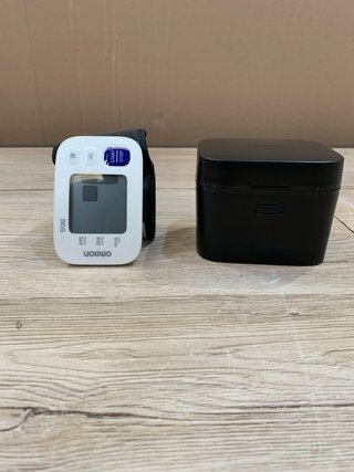 Tensiometro Digital OMRON RS4
