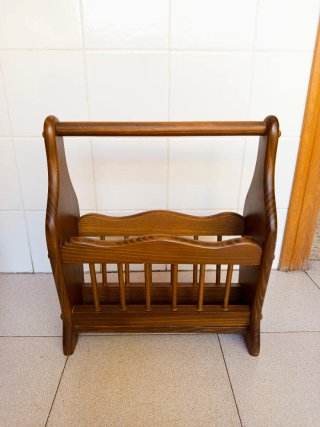 Revistero de madera. OFERTAAAAAA