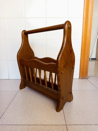 Revistero de madera. OFERTAAAAAA