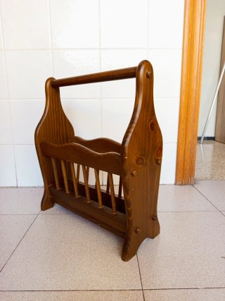 Revistero de madera. OFERTAAAAAA