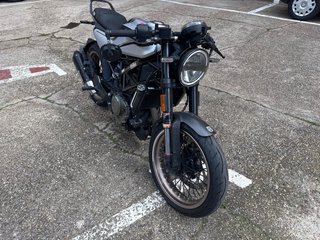 Husqvarna Vitpilen 401 Plata/Negra