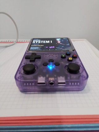 Consola portátil retro como nueva