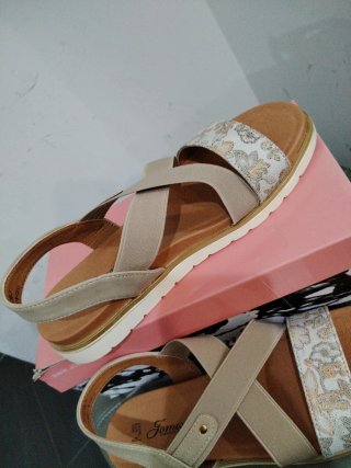 Sandali donna beige/oro n.40
