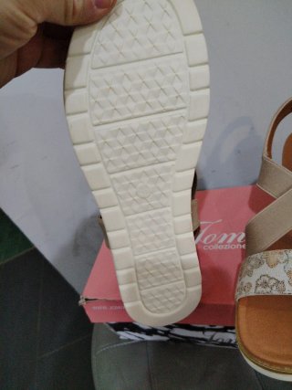 Sandali donna beige/oro n.40