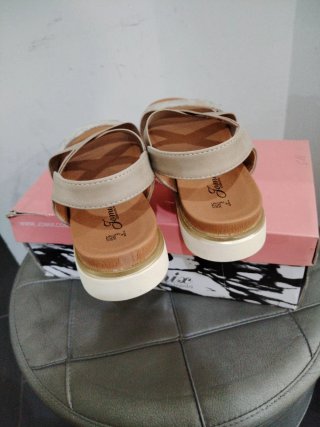 Sandali donna beige/oro n.40