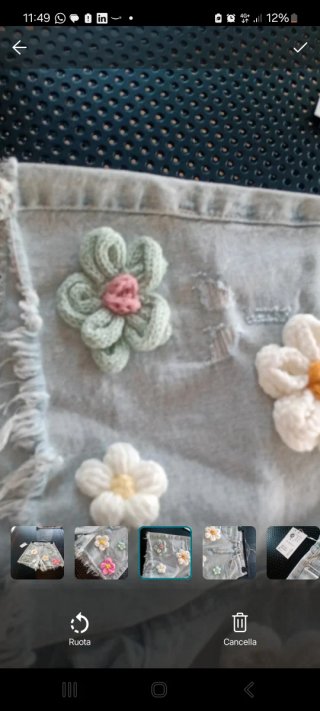 Pantaloncini jeans corti con fiori XS
