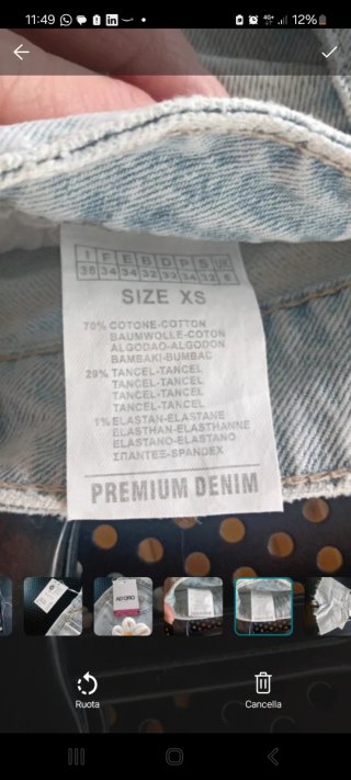 Pantaloncini jeans corti con fiori XS