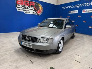 Audi A6 3.0 i quattro