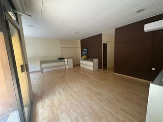 Local comercial en alquiler en Montilivi - Palau en Girona